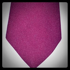 A vintage 3" maroon necktie